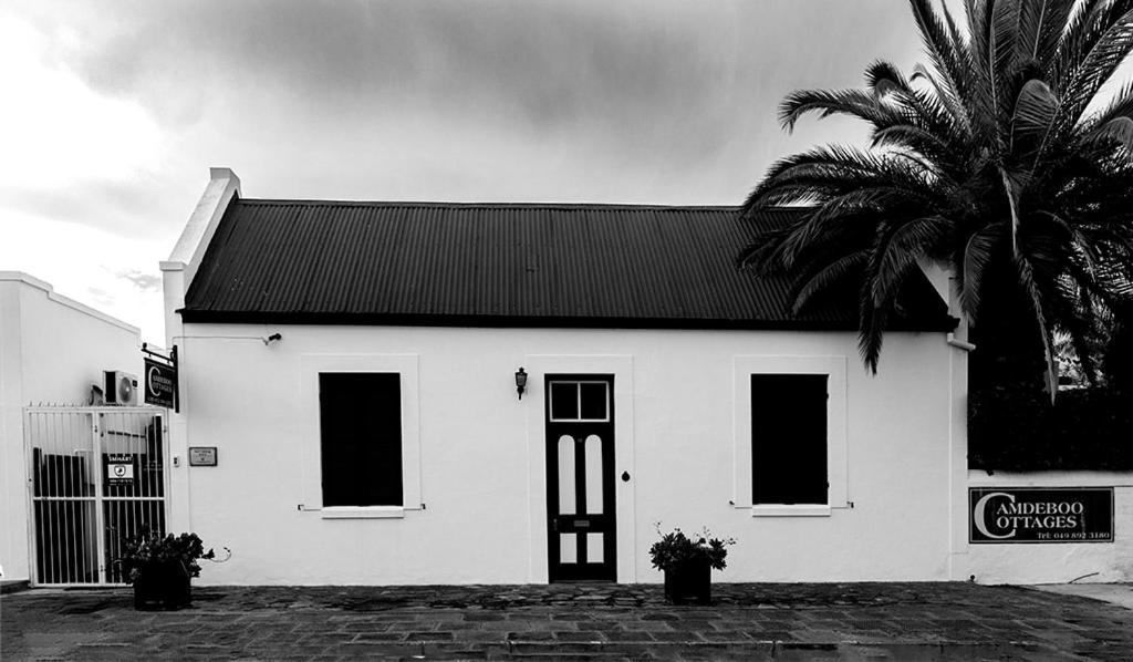 Camdeboo Cottages Graaff Reinet Exterior photo